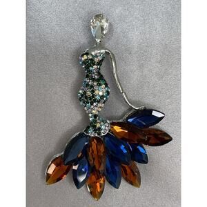 NWOT Elegant Couture Woman Dress Brooch Lapel Pin Rhinestone Glass Crystal